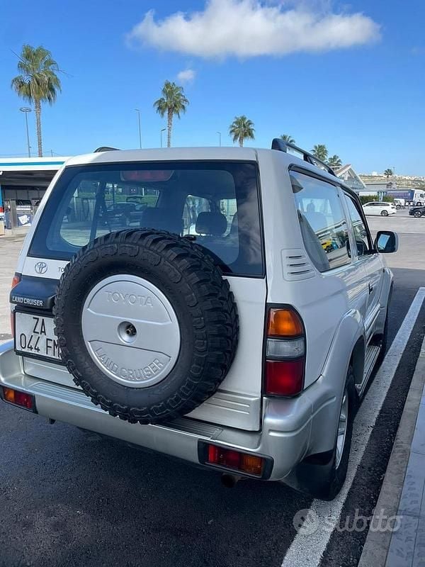 Usata Toyota Land Cruiser 125 CV (91 kW) 1998 Bianco SUV