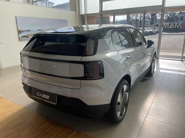 Usata Volvo EX30 Ultra 200 kW (272 CV) 2024 Blu SUV