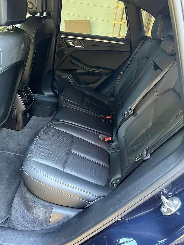 Usata Porsche Macan 245 CV (180 kW) 2019 Blu/azzurro SUV