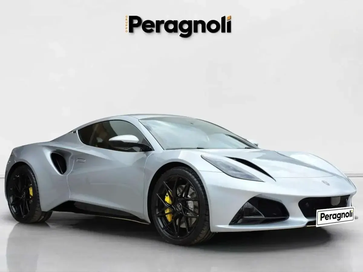Nuova Lotus Emira 405 CV (297 kW) 2026 Grigio Coupé