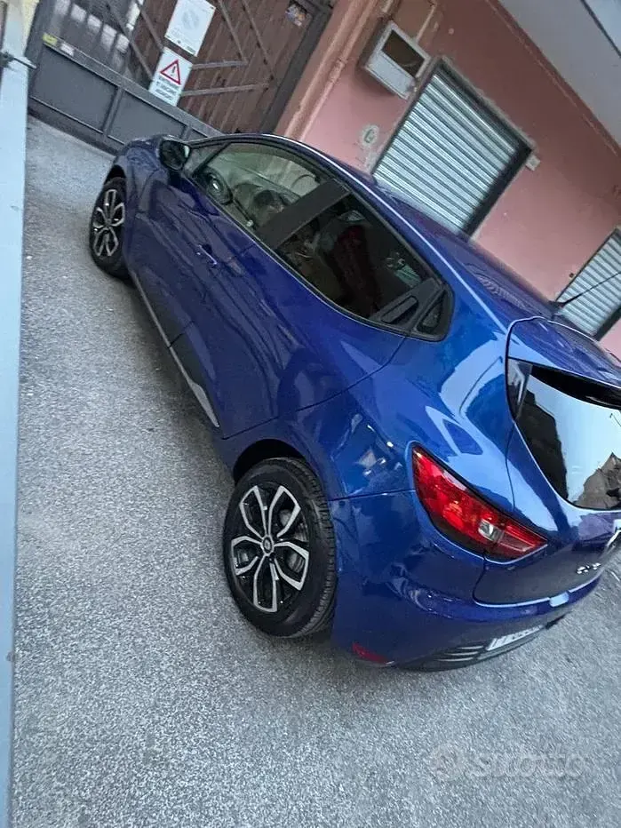 Usata Renault Clio IV 75 CV (55 kW) 2019 Berlina
