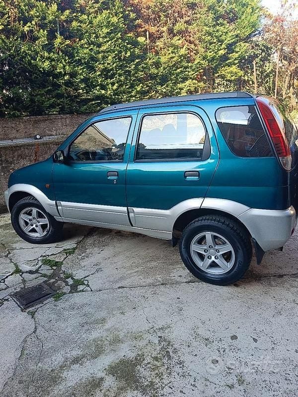 Usata Daihatsu Terios 86 CV (63 kW) 2006 Blu SUV