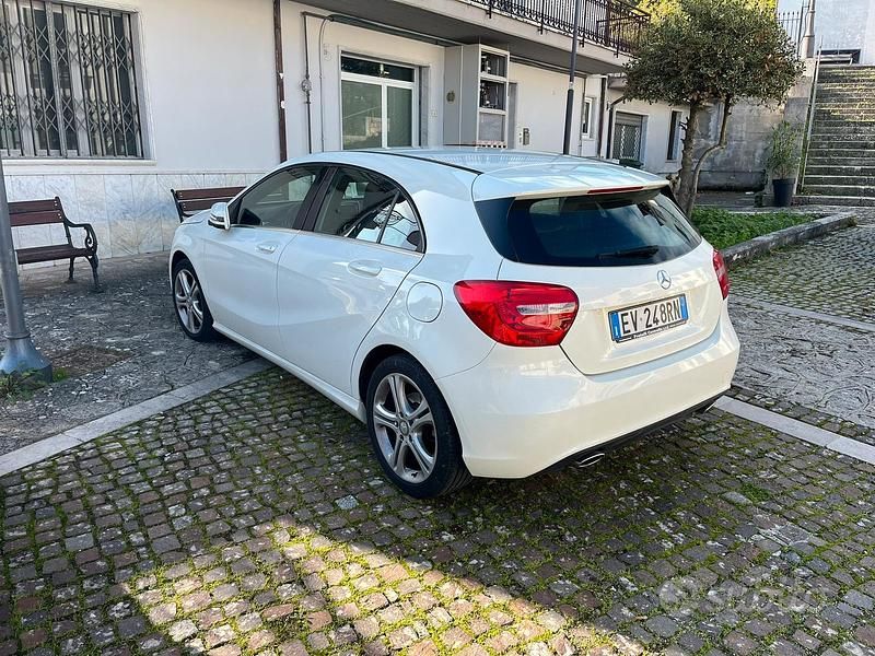 Usata Mercedes A180 2014 Bianco Berlina