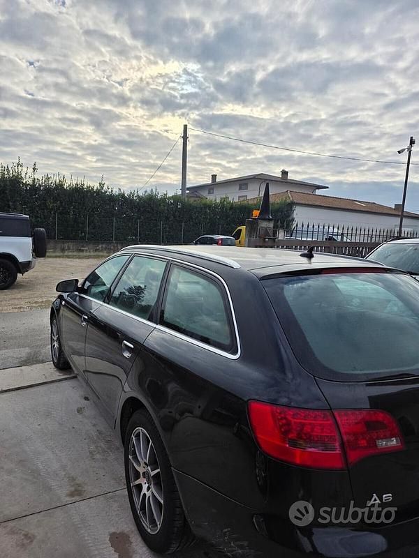 Usata Audi A6 179 CV (131 kW) 2008 Nero Station wagon