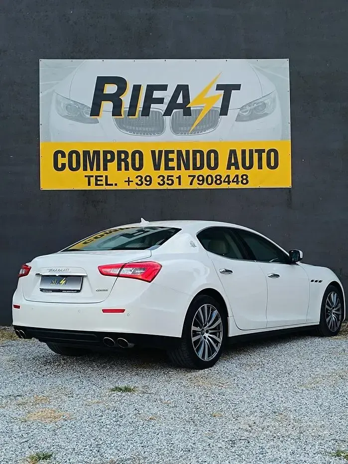Usata Maserati Ghibli 250 CV (183 kW) 2015 Bianco Berlina