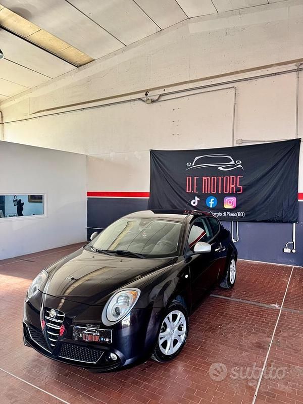 Usata Alfa Romeo MiTo Super 70 CV (51 kW) 2012 Nero Utilitaria