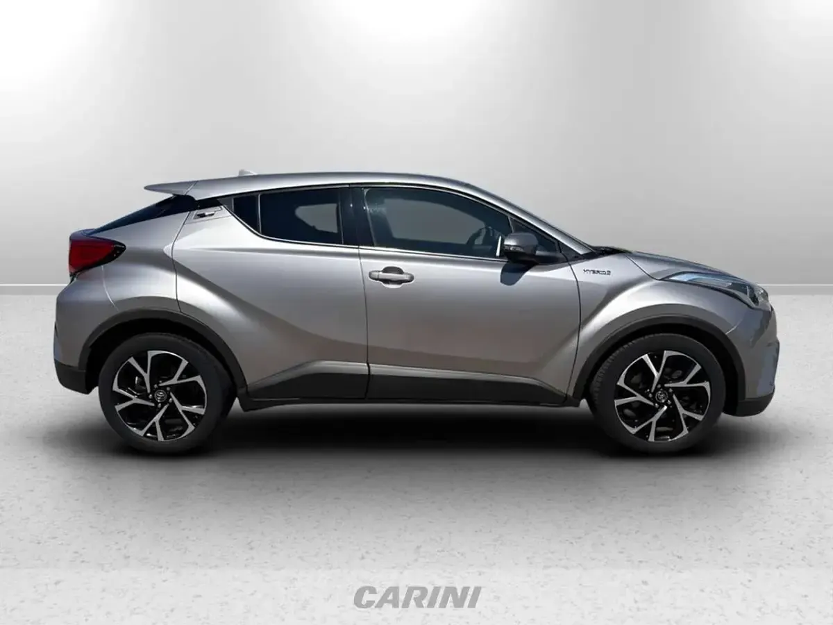 Usata Toyota C-HR Trend 122 CV (89 kW) 2018 Grigio SUV