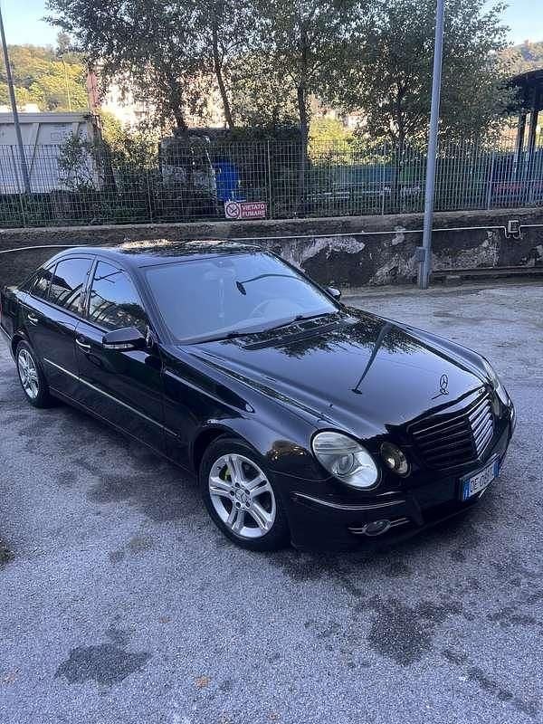 Usata Mercedes E220 Avantgarde 170 CV (125 kW) 2007 Berlina