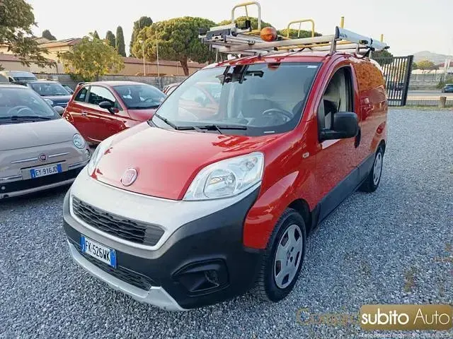 Usata Fiat Fiorino 80 CV (58 kW) 2017 Rosso Monovolume