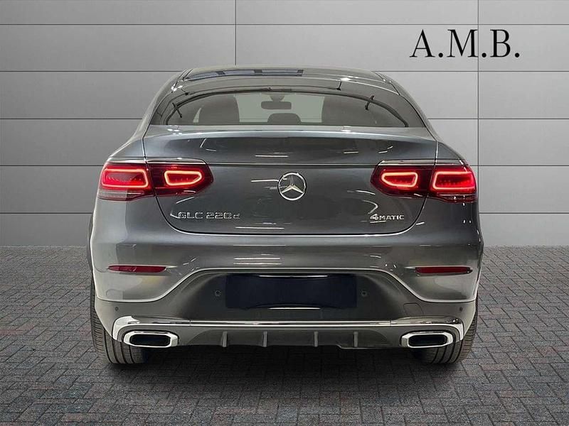 Begagnad Mercedes GLC220 Premium 194 HK (142 kW) 2021 Grå Sportkupé