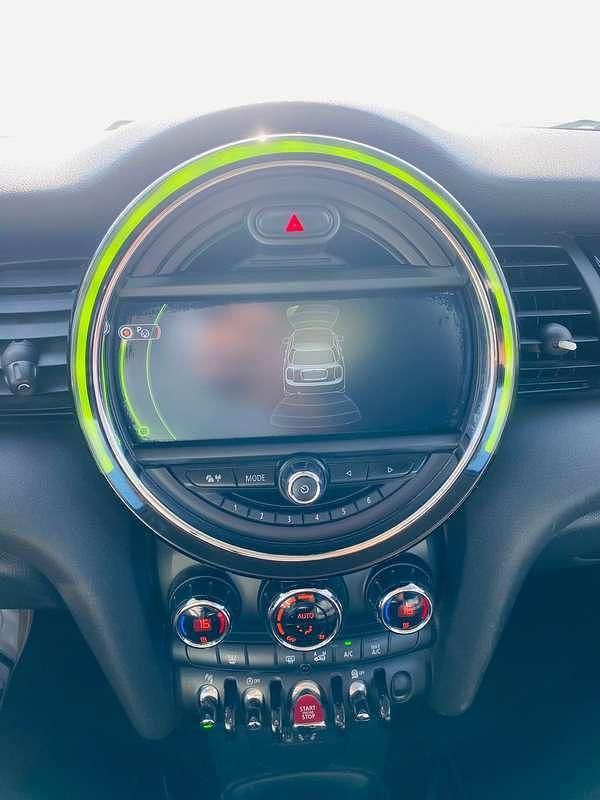 Usata Mini Cooper D Business 116 CV (85 kW) 2016 Verde Utilitaria