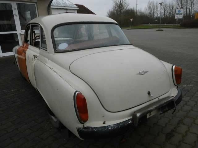 Usata Wartburg 311 45 CV (33 kW) 1962 Grigio Berlina