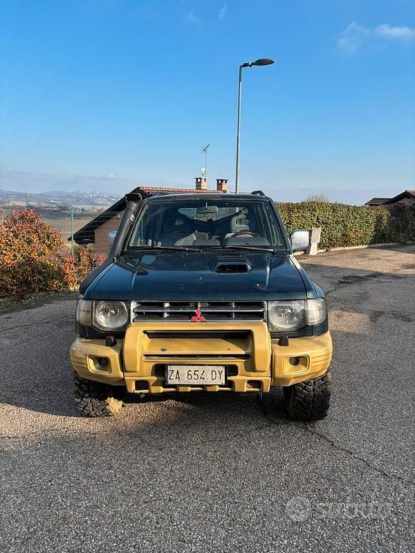 Usata Mitsubishi Pajero 1998 Verde SUV