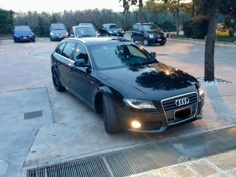 Nero Usata 2009 Audi A4 S-Line Station wagon | 10.000 € (Molto cara) - Immagine 1/4