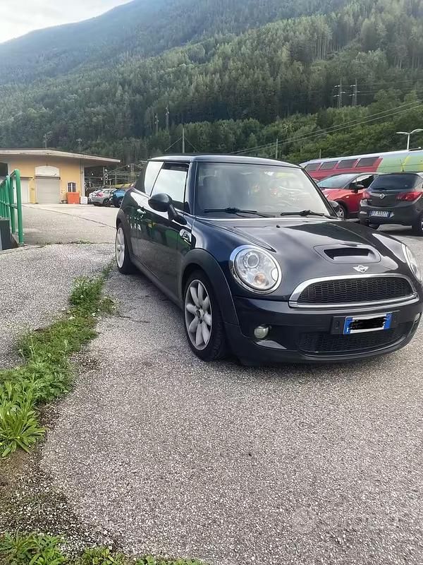 Usata Mini Cooper S Chili 174 CV (127 kW) 2007 Nero Utilitaria