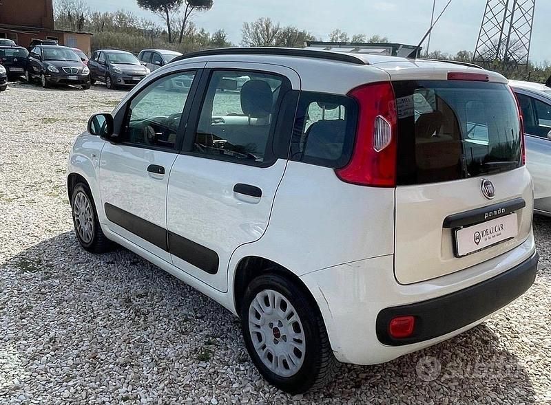 Usata Fiat Panda Lounge 69 CV (50 kW) 2014 Beige Utilitaria
