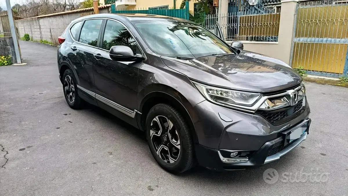 Usata Honda CR-V Elegance 2018 Grigio SUV