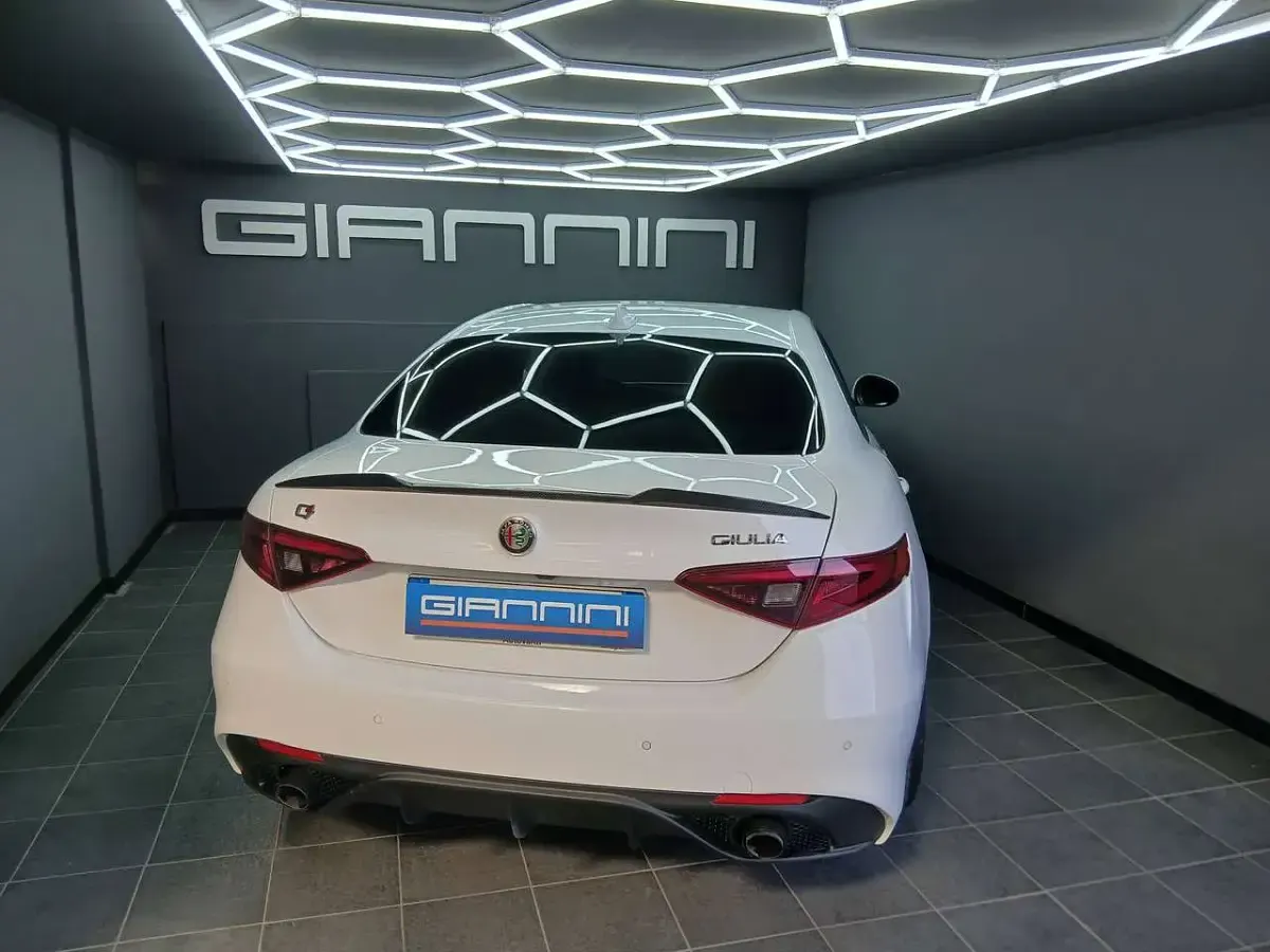 Usata Alfa Romeo Giulia Veloce 280 CV (205 kW) 2020 Bianco Berlina