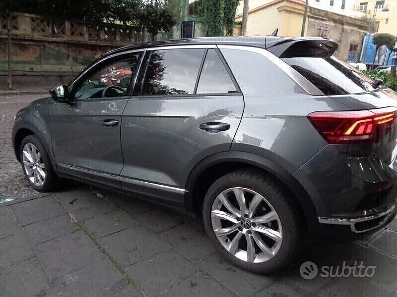 Usata VW T-Roc Advance 116 CV (85 kW) 2020 Grigio SUV
