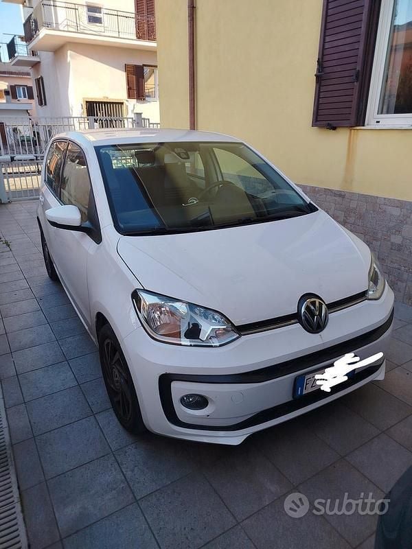 Usata VW up! Move 60 CV (44 kW) 2019 Bianco Utilitaria
