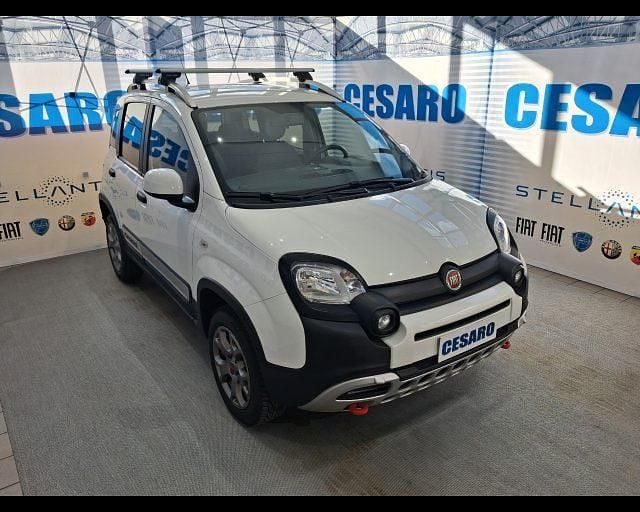 Usata Fiat Panda Cross Cross 86 CV (63 kW) 2018 Bianco gelato (pastello) Utilitaria