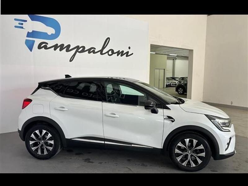 Usata Renault Captur Techno 101 CV (74 kW) 2023 Bianco SUV