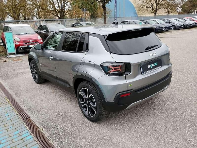 Usata Jeep Avenger Summit 110 CV (80 kW) 2024 Grigio SUV