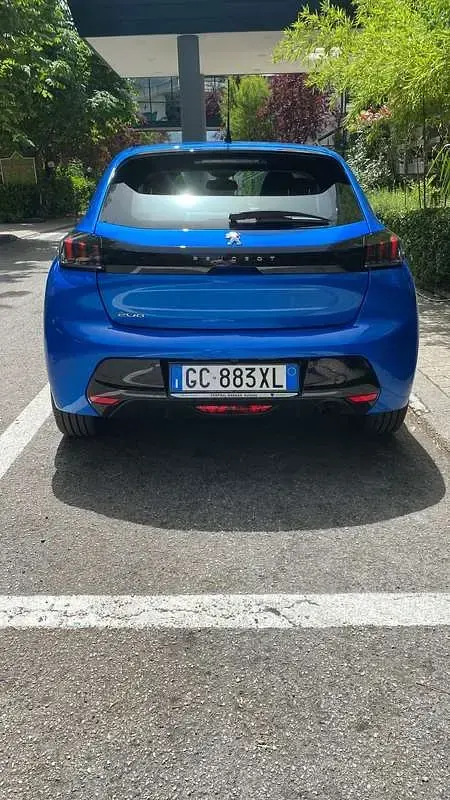Usata Peugeot 208 Allure 101 CV (74 kW) 2021 Utilitaria