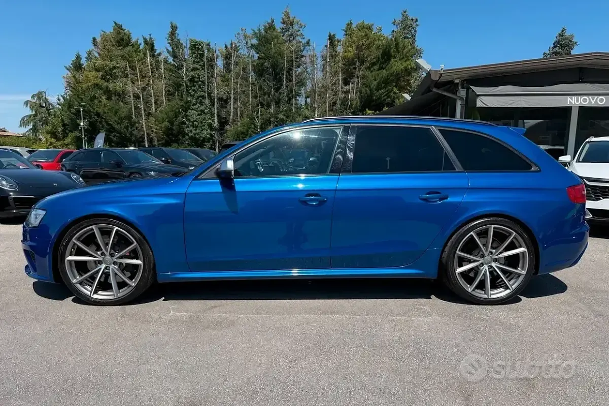 Usata Audi RS4 Ambiente 450 CV (330 kW) 2013 Blu elettrico Station wagon