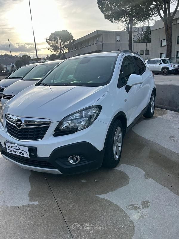 Usata Opel Mokka 140 CV (102 kW) 2015 Bianco SUV