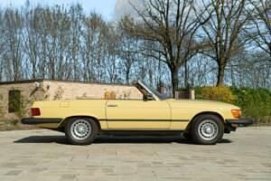 Usata Mercedes SL450 217 CV (159 kW) 1977 Giallo Cabrio