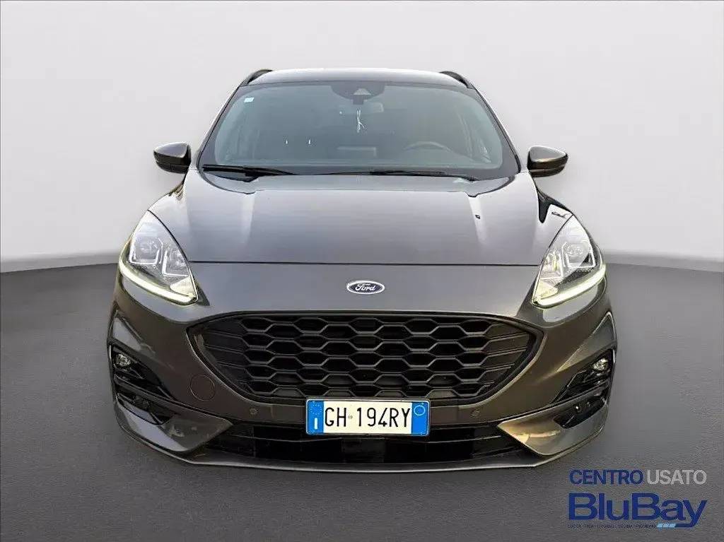 Usata Ford Kuga ST-Line 120 CV (88 kW) 2022 Magnetic grey SUV