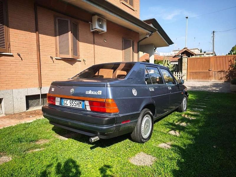Usata Alfa Romeo 75 Quadrifoglio 156 CV (114 kW) 1987 Berlina
