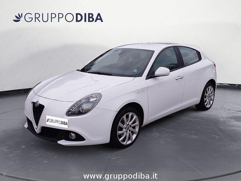Other Usata 2017 Alfa Romeo Giulietta Super Tre volumi | 11.800 € (Buon prezzo) - Immagine 1/4