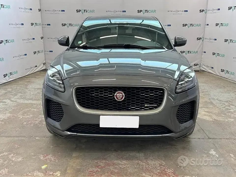 Usata Jaguar E-Pace 150 CV (110 kW) 2019 Grigio SUV