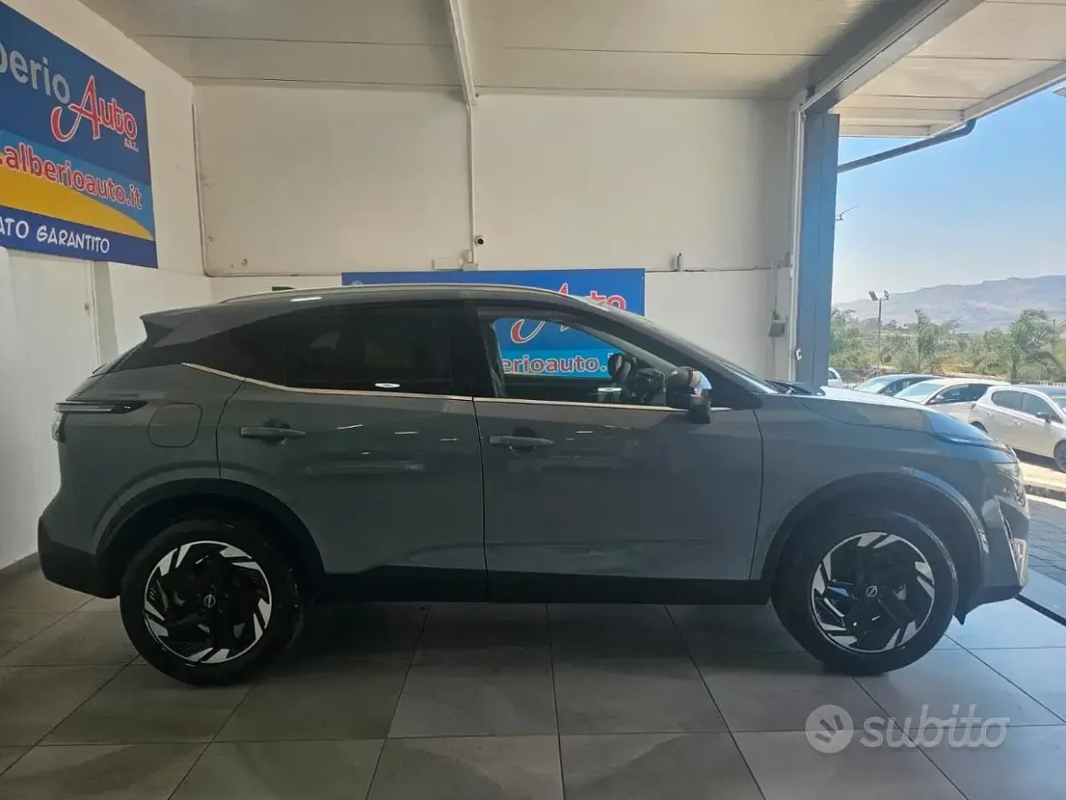 Nuova Nissan Qashqai N-Connecta 140 CV (102 kW) 2026 Marrone SUV