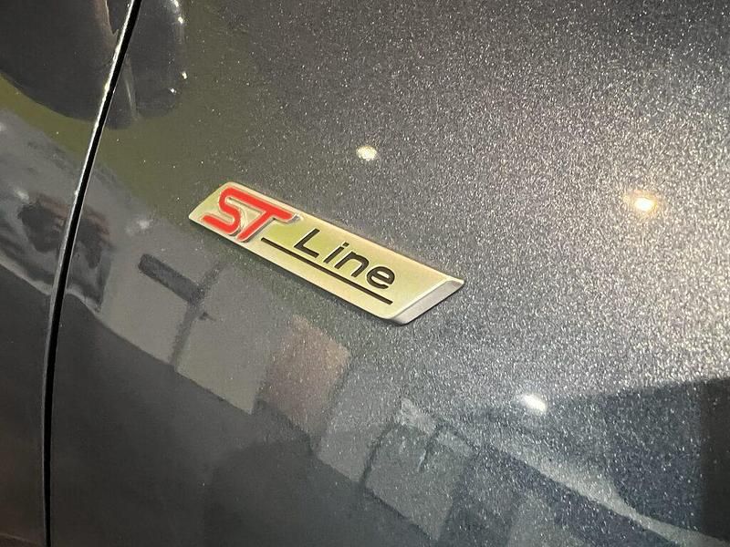 Usata Ford Kuga ST-Line X 224 CV (164 kW) 2021 Blu SUV