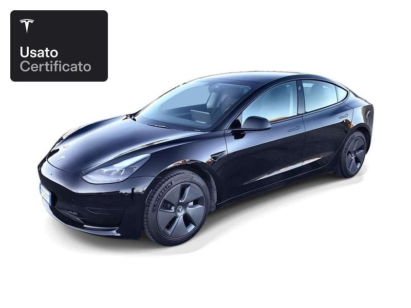 Solid black Usata 2023 Tesla Model 3 RWD Tre volumi | 31.700 € (Buon prezzo) - Immagine 1/4