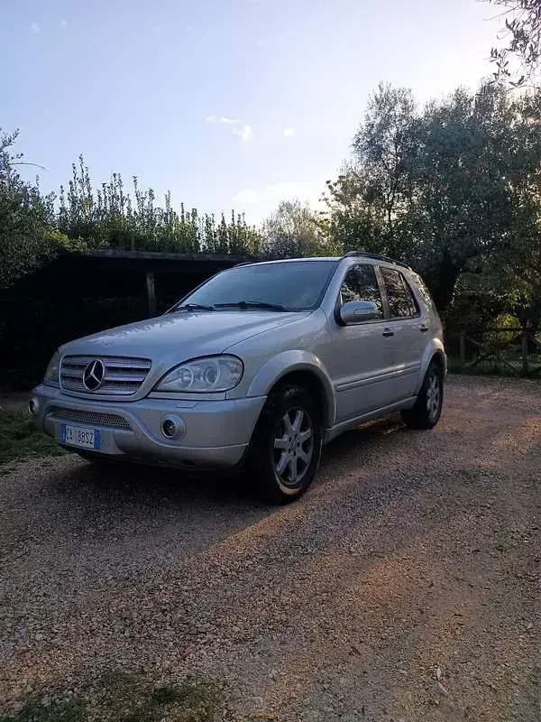 Usata Mercedes ML400 250 CV (183 kW) 2002 SUV