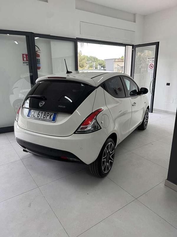 Usata Lancia Ypsilon S 69 CV (50 kW) 2022 Other Utilitaria