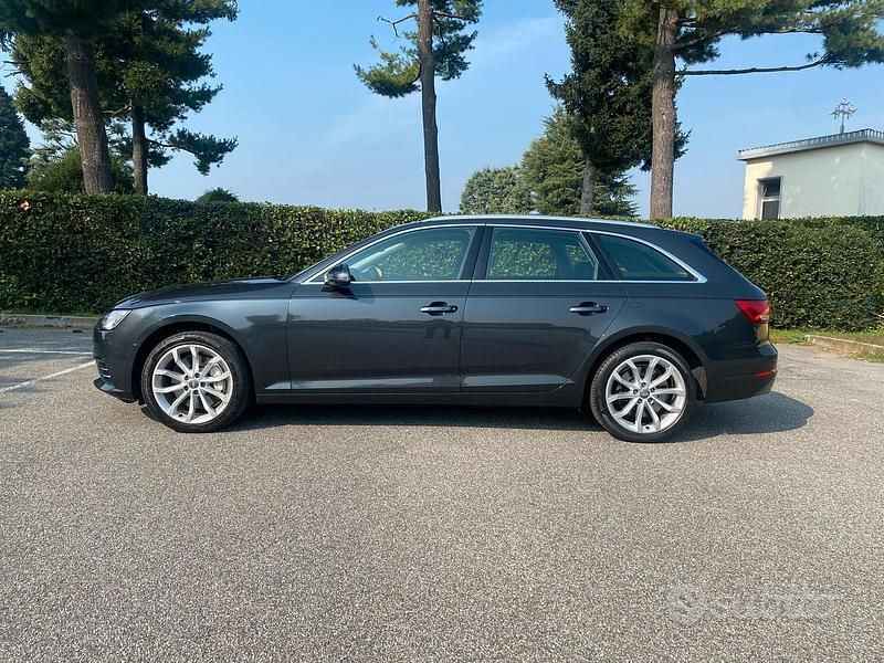 Usata 2016 Audi A4 Sport Station wagon | 15.900 € (Buon prezzo) - Immagine 1/4