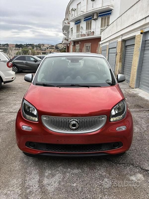 Usata Smart ForFour Passion 90 CV (66 kW) 2018 Utilitaria