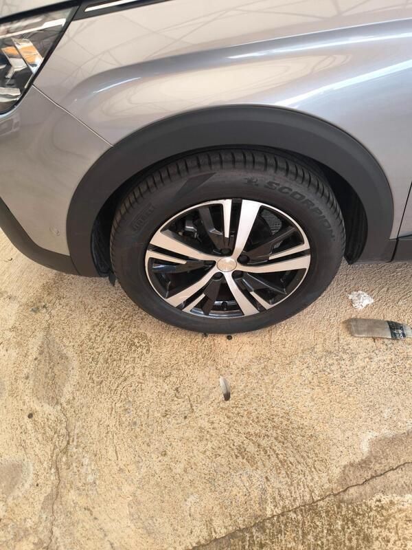 Usata Peugeot 3008 Allure 131 CV (96 kW) 2019 Grigio SUV