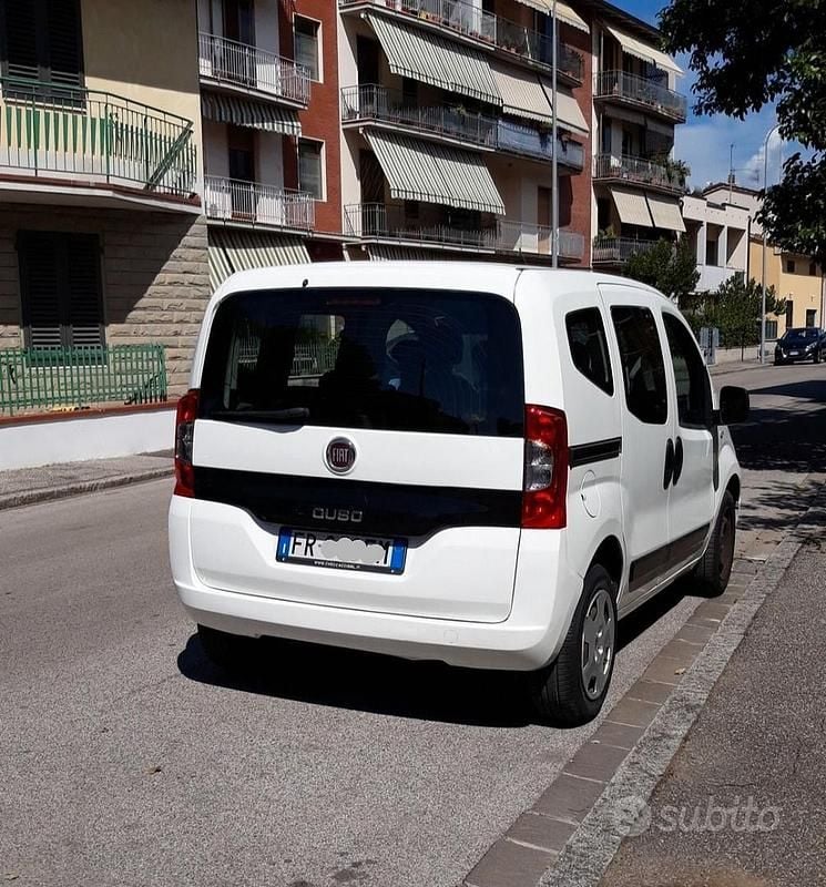 Usata Fiat Qubo Trekking 75 CV (55 kW) 2018 Bianco Monovolume