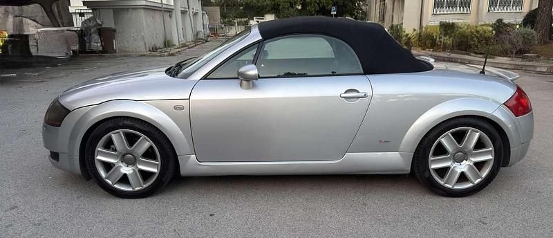 Usata Audi TT Roadster 179 CV (131 kW) 2000 Cabrio