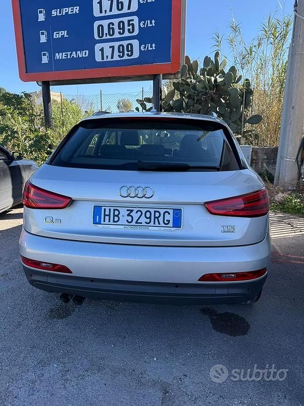 Gebraucht Audi Q3 140 PS (102 kW) 2014 Grau SUV