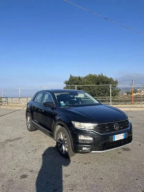 Usata VW T-Roc Advance 150 CV (110 kW) 2019 Nero SUV