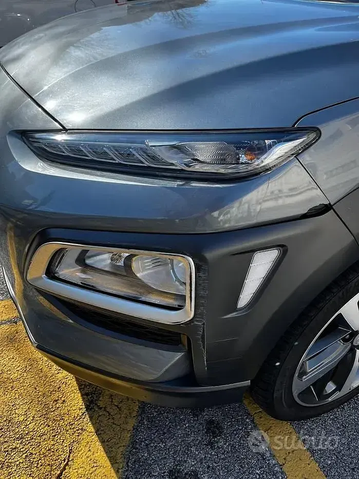 Usata Hyundai Kona Xpossible 120 CV (88 kW) 2018 Grigio SUV