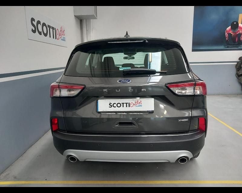 Usata Ford Kuga Business Edition 152 CV (111 kW) 2021 Grigio SUV