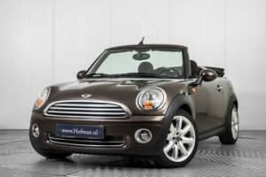 Usata Mini Cooper Cabriolet 122 CV (89 kW) 2010 Marrone Cabrio